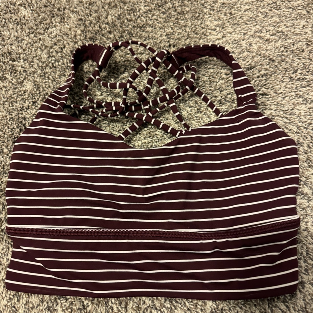 Lululemon free to be wild sports bra